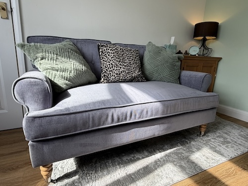 Comfortable therapy room for counselling and psychotherapy in Mickleover, Derby